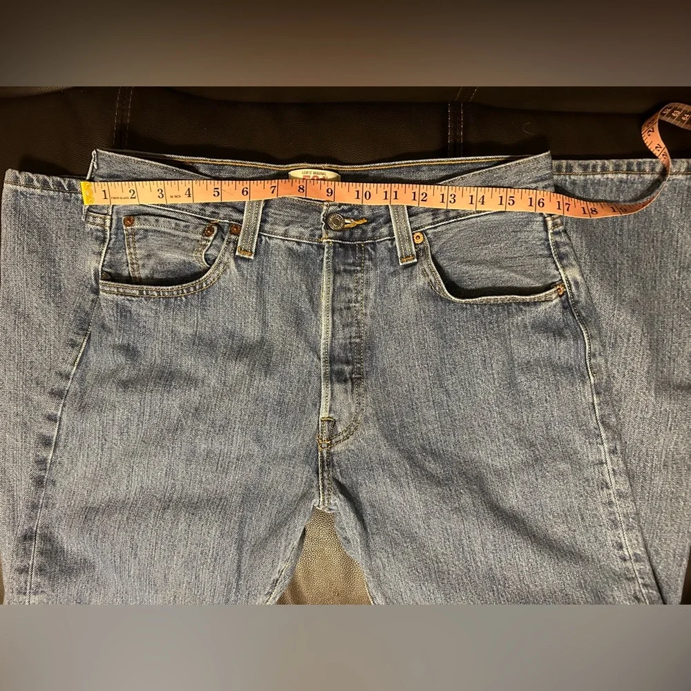Levi’s‎ 501 Classic Button Fly Jeans. 34x32.